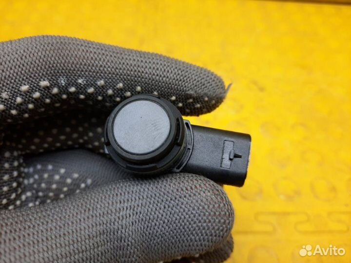 Датчик парктроник задний Skoda Karoq djka 2021