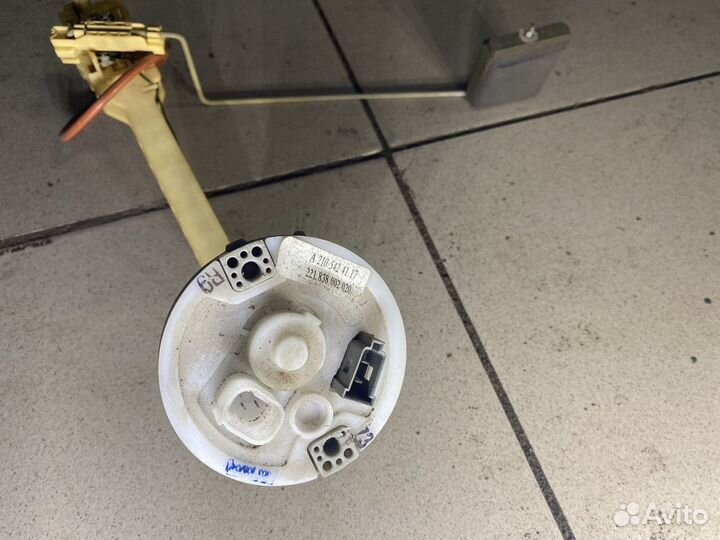 Датчик топлива Mercedes W210