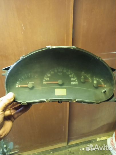 Комбинация приборов приора