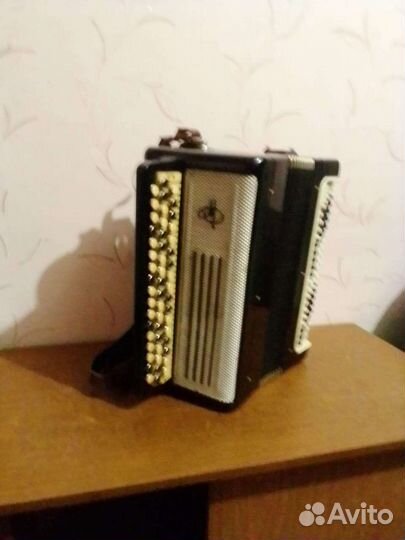 Баян