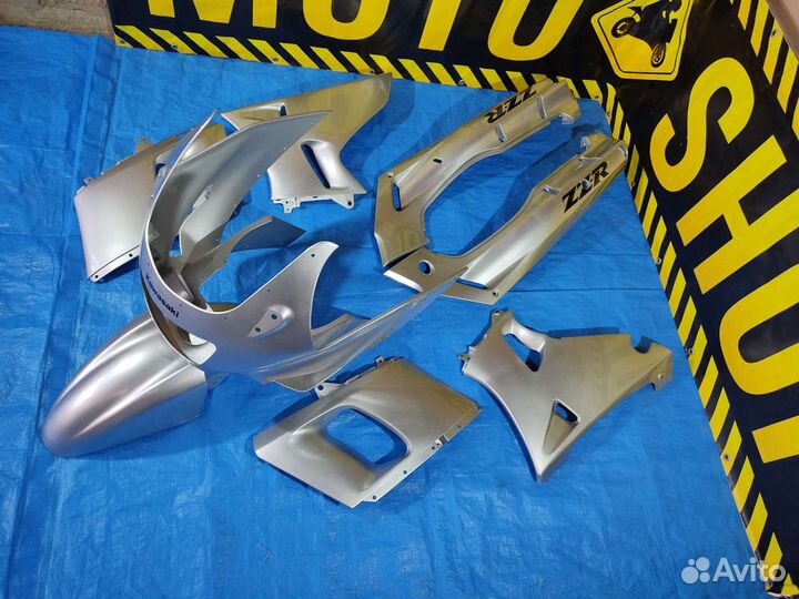 Пластик на Kawasaki zzr400-600