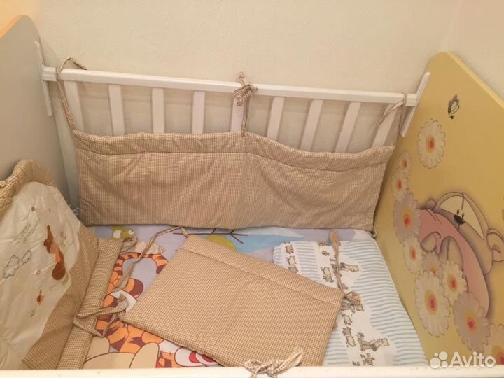 Детская кроватка