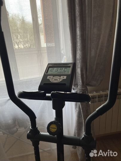 Эллиптический тренажер