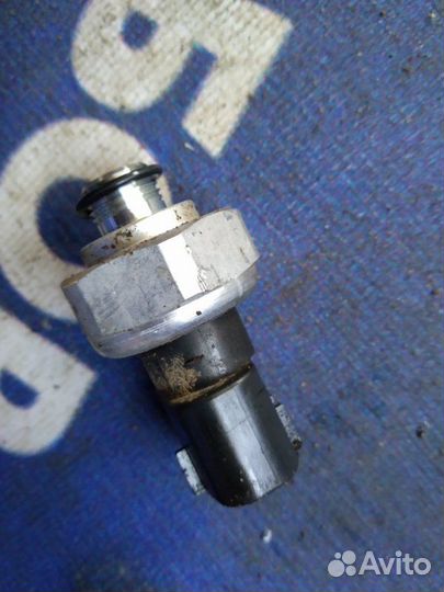 Датчик кондиционера. Toyota Estima минивен 2AZ-FE