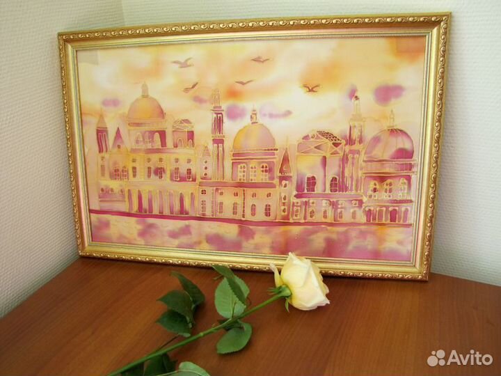 Картина на шелке в раме