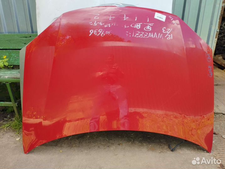 Капот Volkswagen golf 5