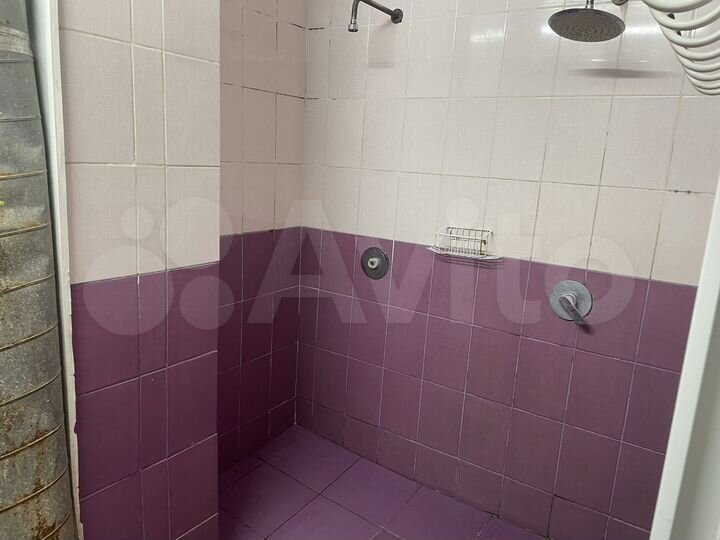 Комната 24 м², 1/4 эт.