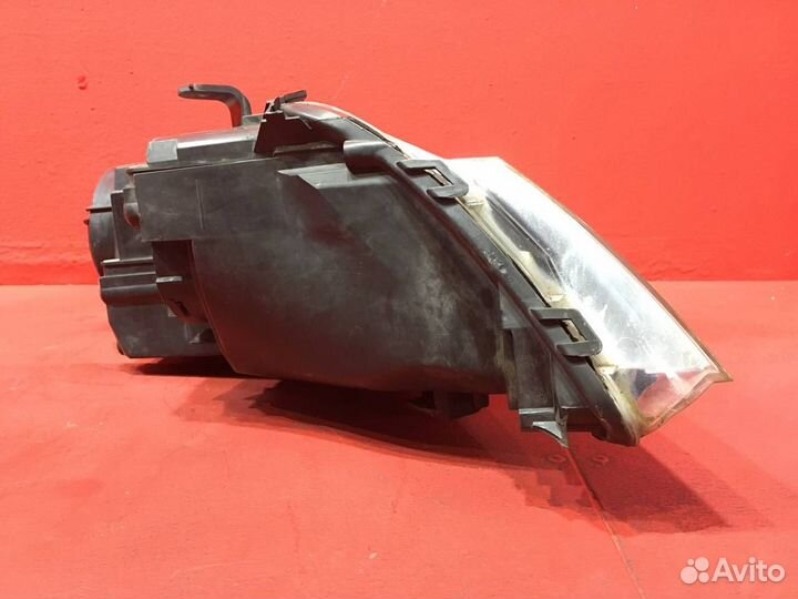 Фара для Honda Civic 5D N22A2 2.2L (Б/У)