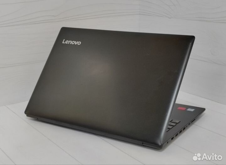 Ноутбук Lenovo Core i5-8250U SSD 15.6