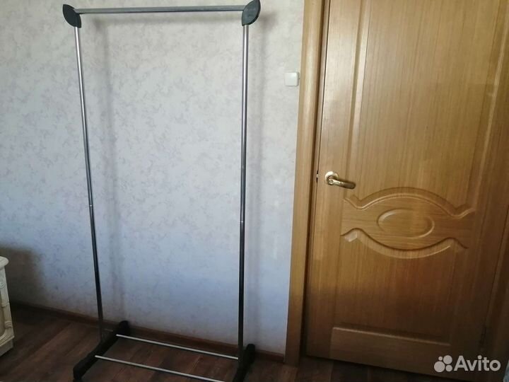 Вешалка для одежды напольная бу