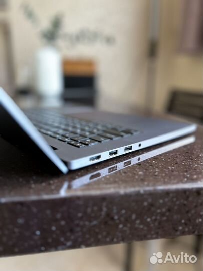 Ноутбук Xiaomi Mi Notebook Pro 15.6