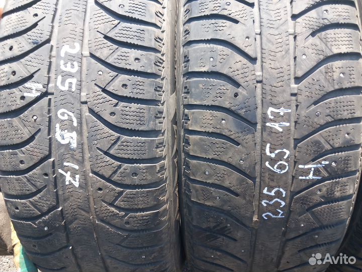 Bridgestone Ice Cruiser 7000 235/65 R17