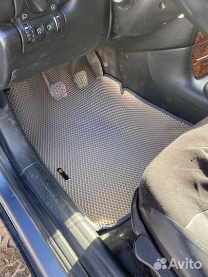 Коврики eva в машину с бортами и без 3d