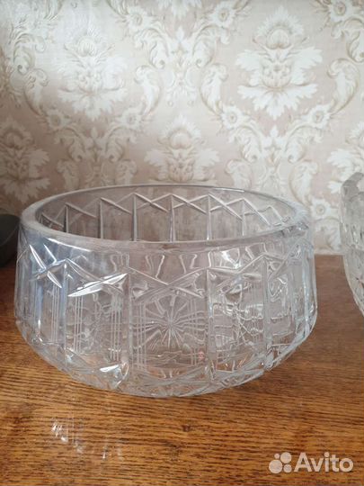 Вазы хрустальные 2шт