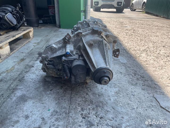 Раздаточный редуктор для Nissan Navara 2008 2.5d