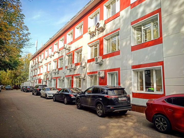 Здание, Офис, медцентр 4557 м²