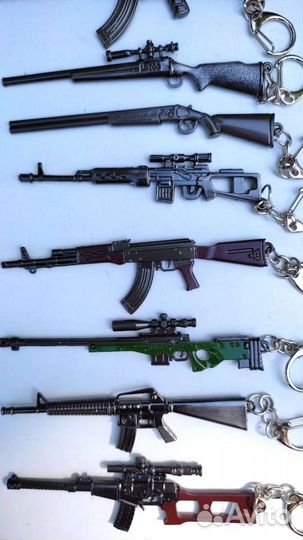 Брелок Пистолет, Автомат (в ассортим.) металл