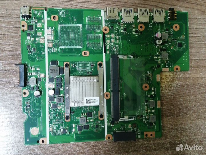 Материнская плата X540BP