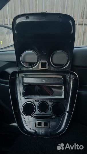 Центральная консоль LADA granta