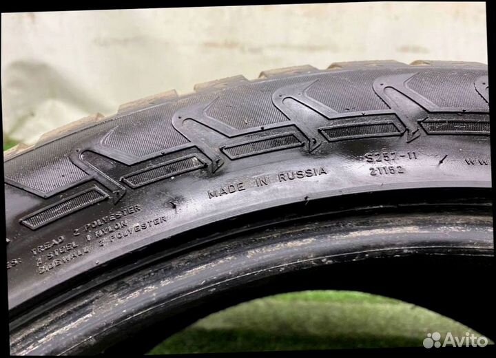 Nokian Tyres Hakkapeliitta 7 SUV 275/40 R20