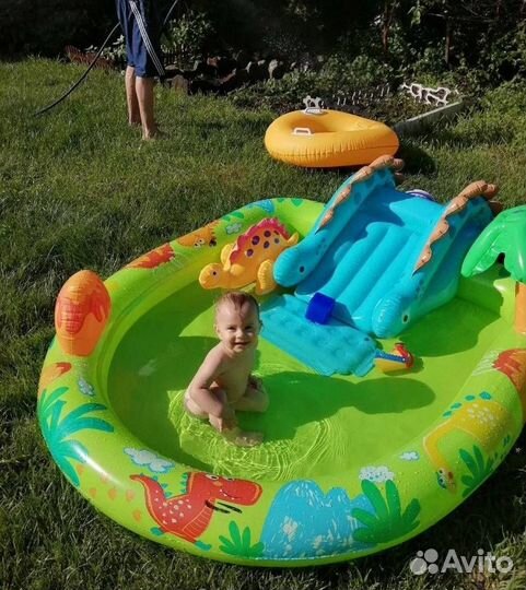 Детский водный игровой центр Intex «Маленький Дино