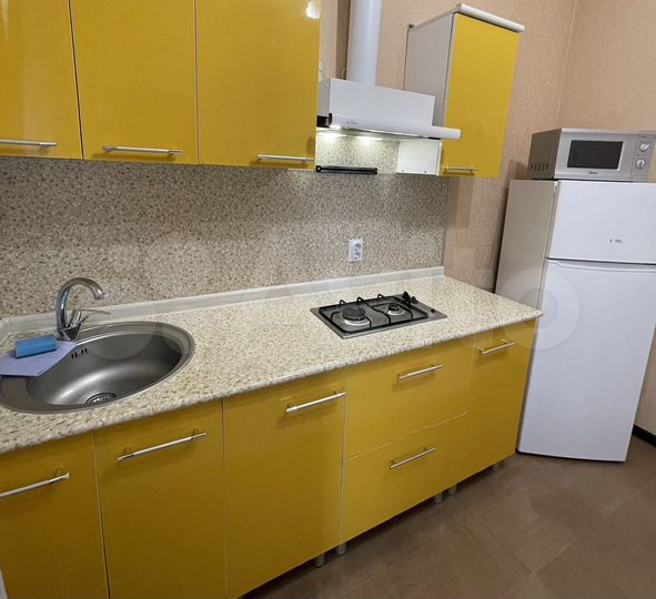 1-к. квартира, 38 м², 2/3 эт.