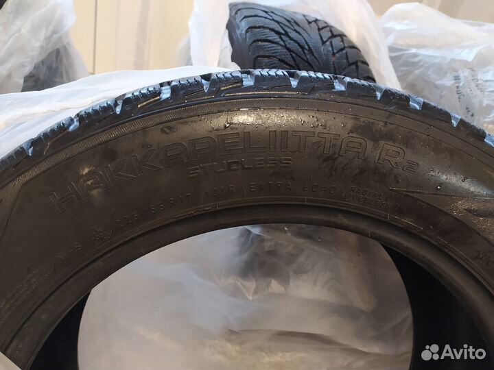 Nokian Tyres Hakkapeliitta R2 225/55 R17 101R