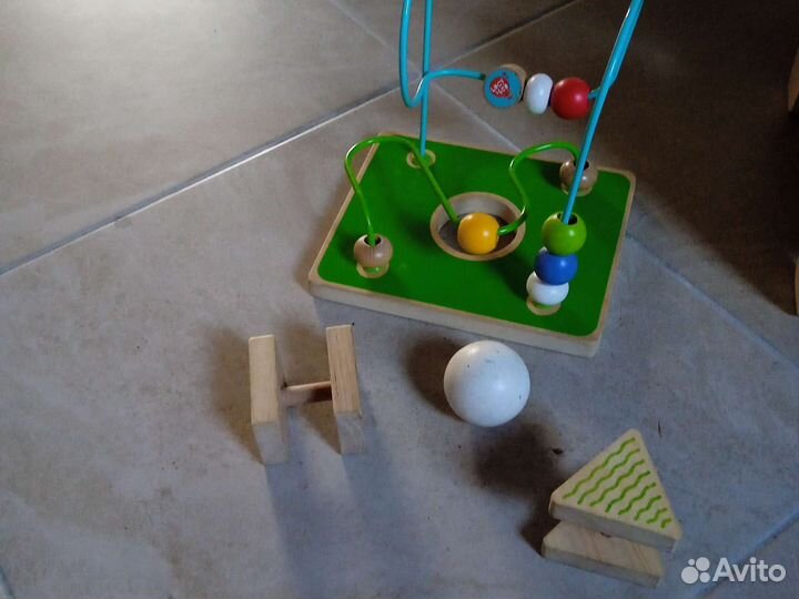 Развивающие игрушки