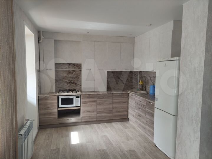 1-к. квартира, 40 м², 1/3 эт.