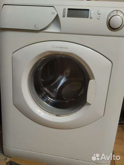 Стиральная машина ariston