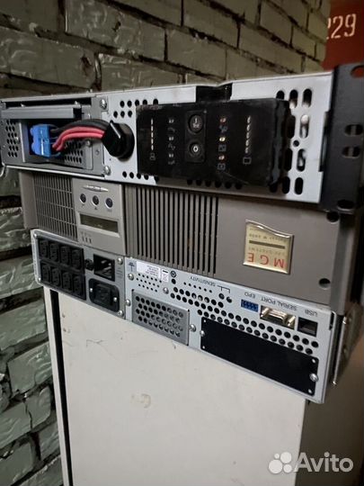 Apc SMART ups 3000 7шт