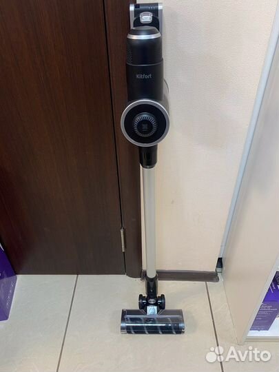 Вертикальный пылесос Kitfort KT-5123