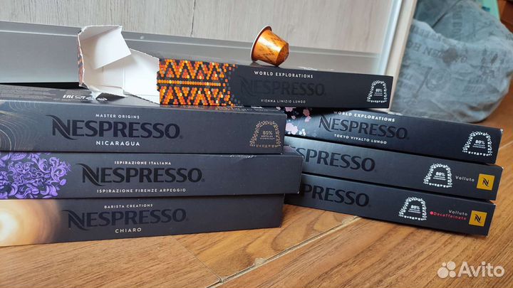 Кофемашина капсульная Nespresso EN 680.M
