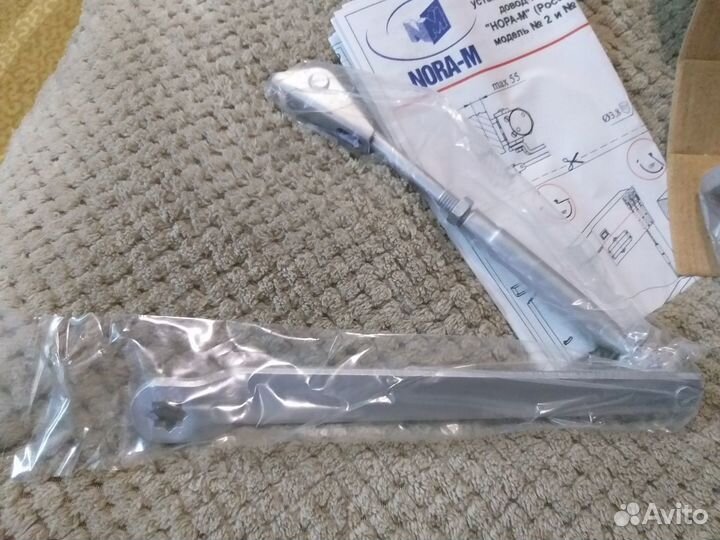 Доводчик дверной nora m до 80 кг