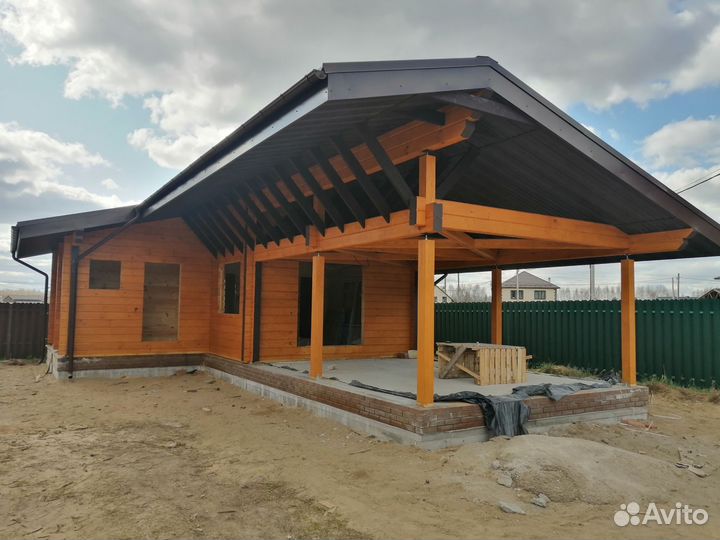 Шлифовка и покраска деревянного дома