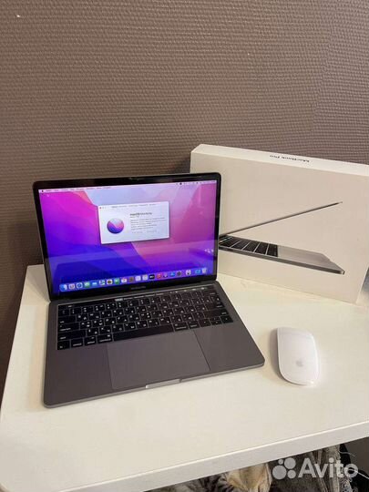 MacBook Pro 13 touch bar 8/256