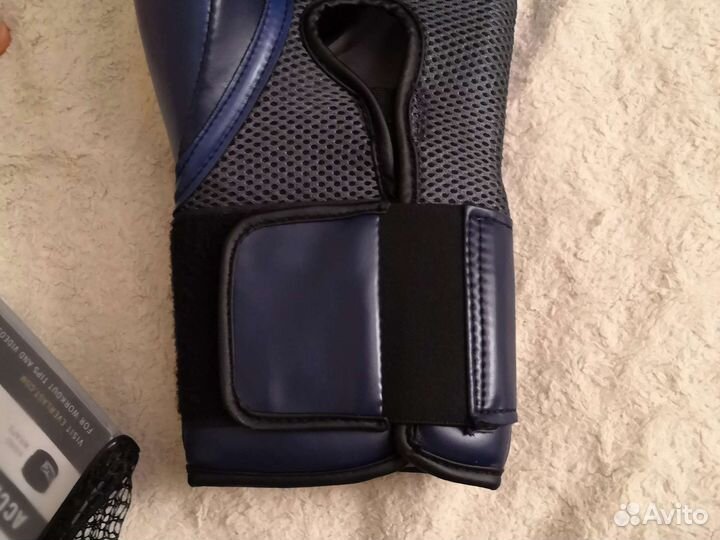 Боксерские перчатки 14oz Everlast Elite ProStyle