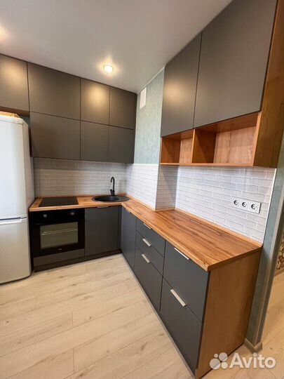 Кухня с барной стойкой на заказ