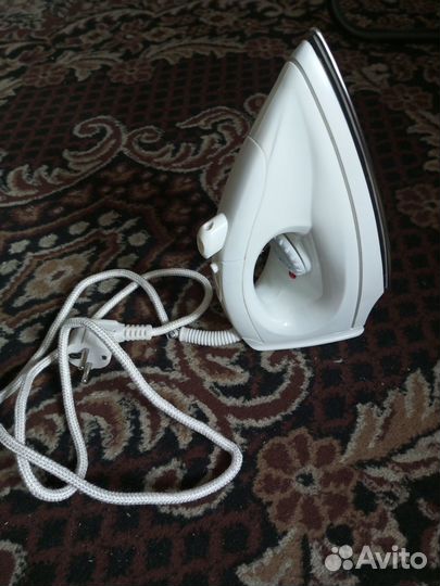 Утюг Sapir SP 1050