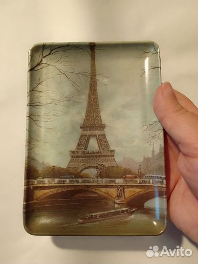 Пластиковый сувенирный подносик