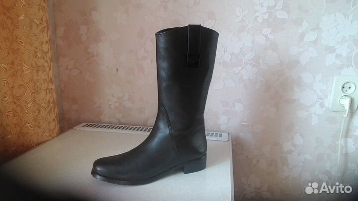 Продам сапоги