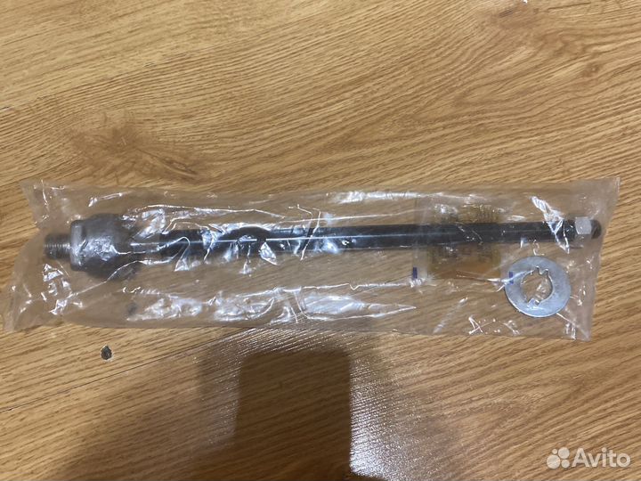 Тяга рулевая на Mitsubihi Lanser 9