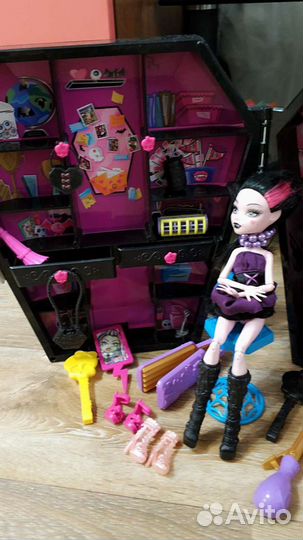 Монстер Хай. Шкафчик-гроб с Дракулаурой