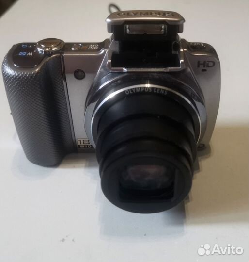 Компактный фотоаппарат Olympus SZ-10