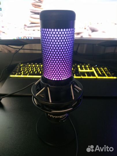 Новый микрофон HyperX QuadCast S (RGB) черный