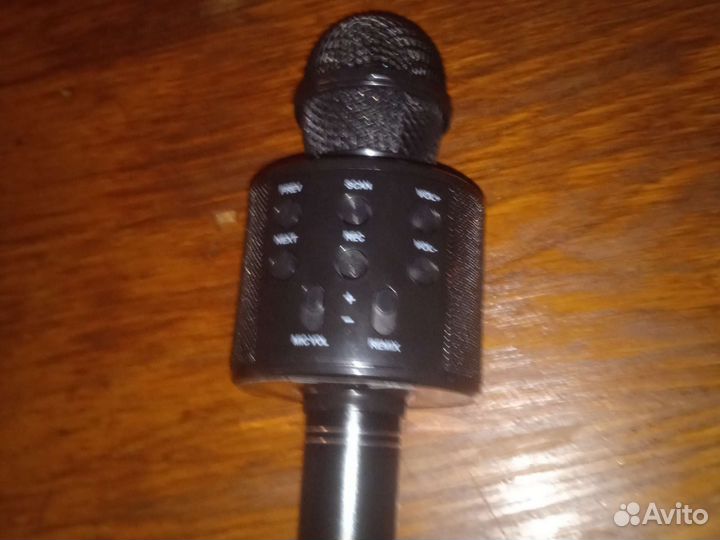 Караоке микрофон
