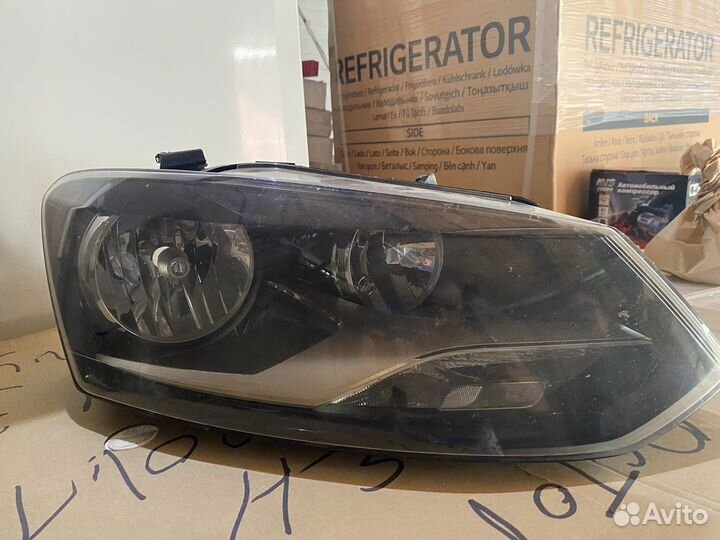 Фара правая volkswagen polo