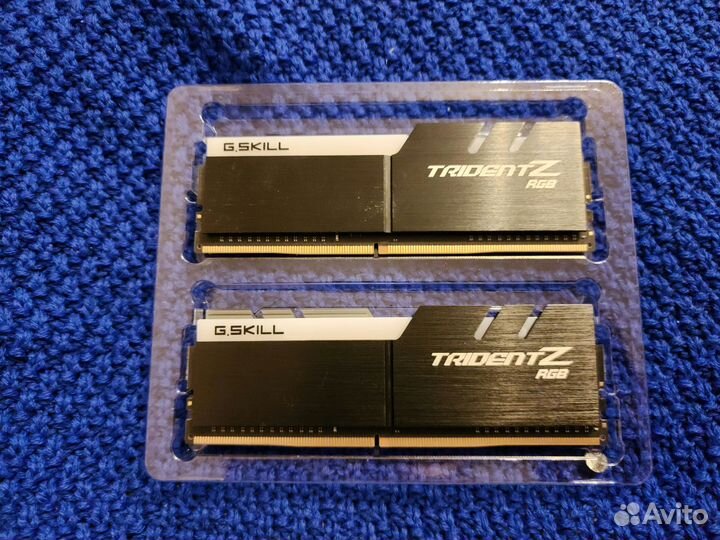 Оперативная память ddr4 16gb g skill Trident Z rgb