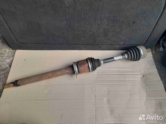 Полуось передняя правая (приводной вал, шрус) Volv