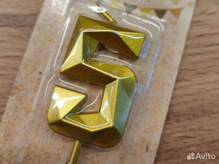 Свеча цифра 5 на торт